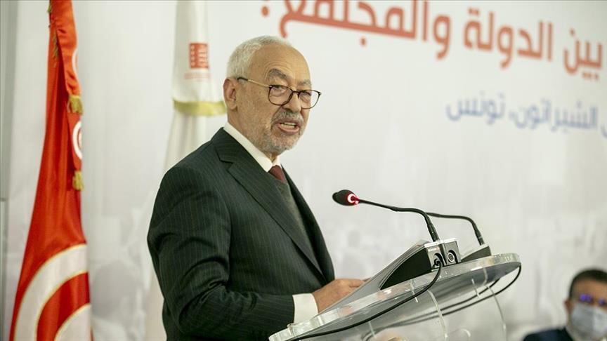 الغنوشي: برلمان تونس في حالة انعقاد ونتمسك برفض الانقلاب